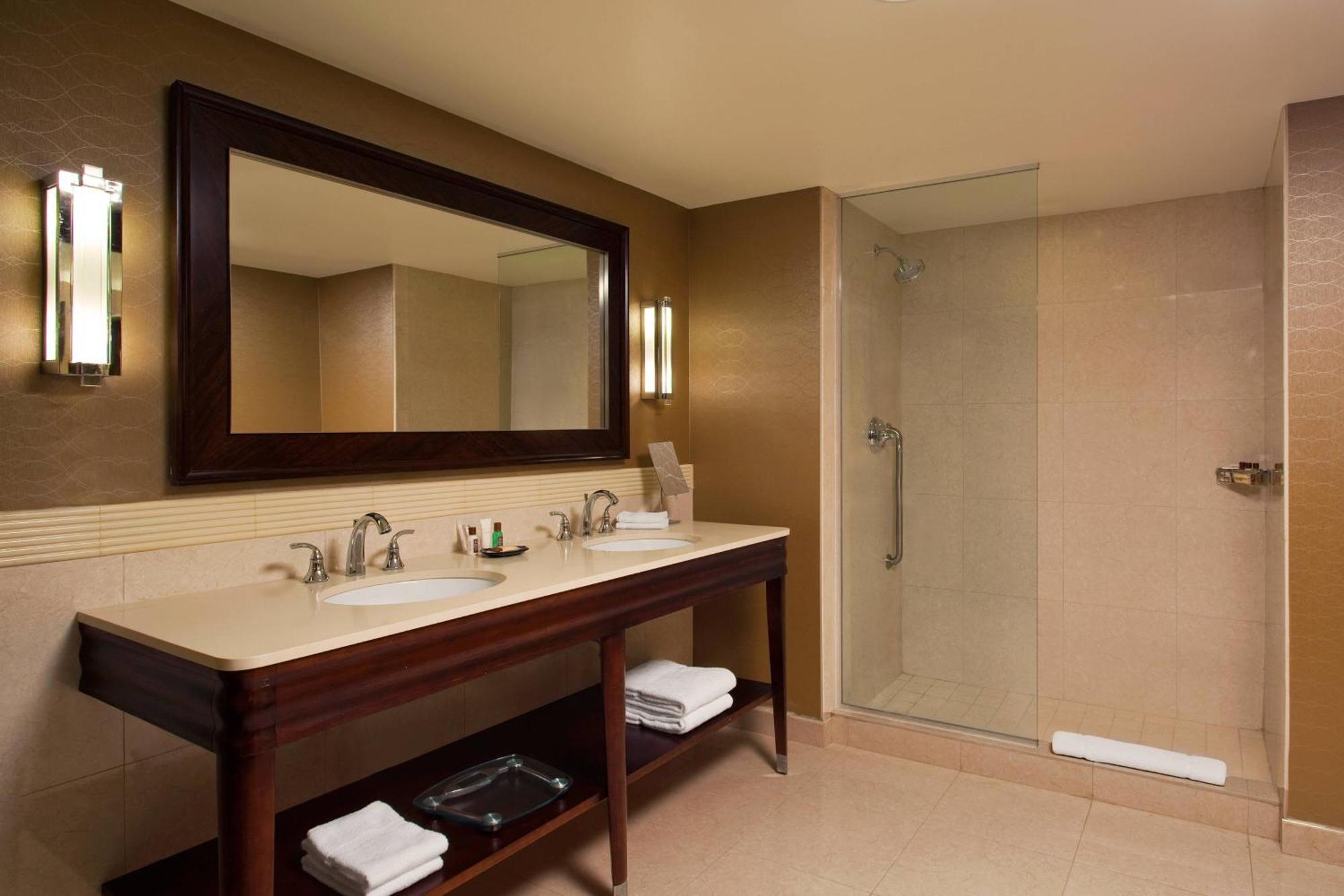 Sheraton Valley Forge King Of Prussia Bagian luar foto